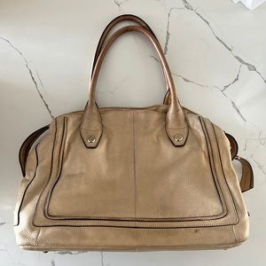 Beige REAL leather Makowsky purse!! Used but in great condition!!